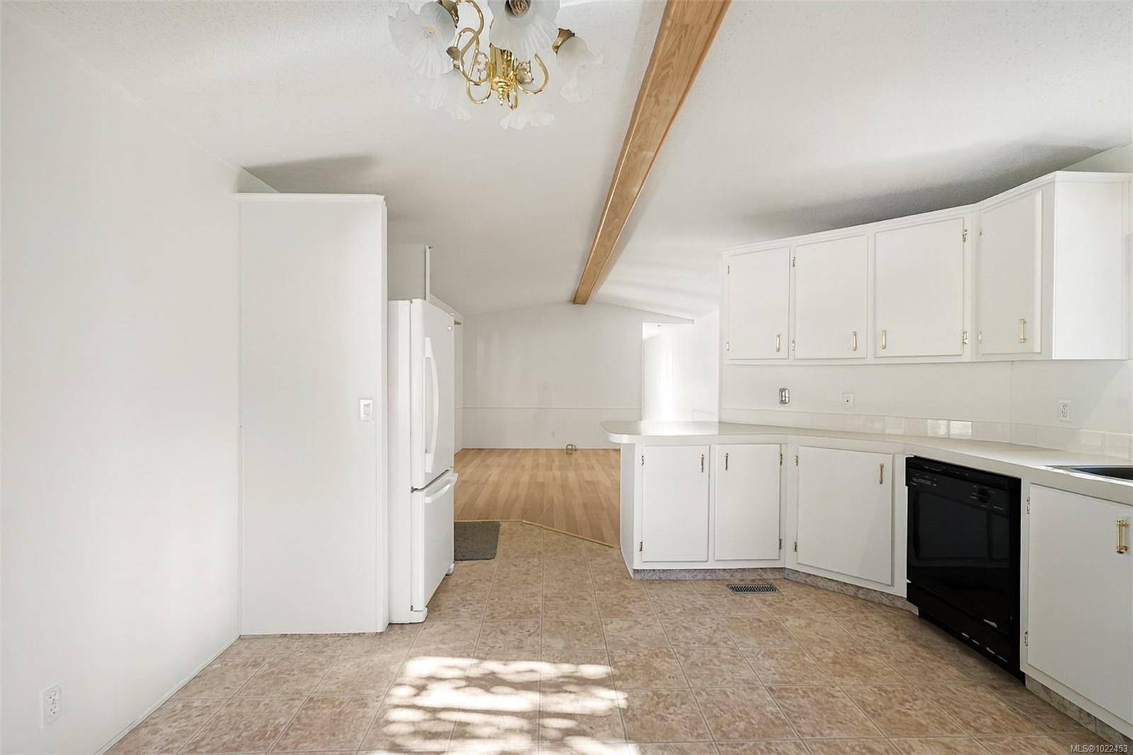 Central Saanich, BC V8M 2E9,2741 Stautw Rd #5