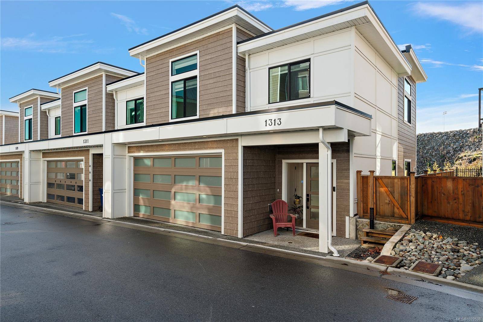 Langford, BC V9B 5N1,1313 Gabbro Lane