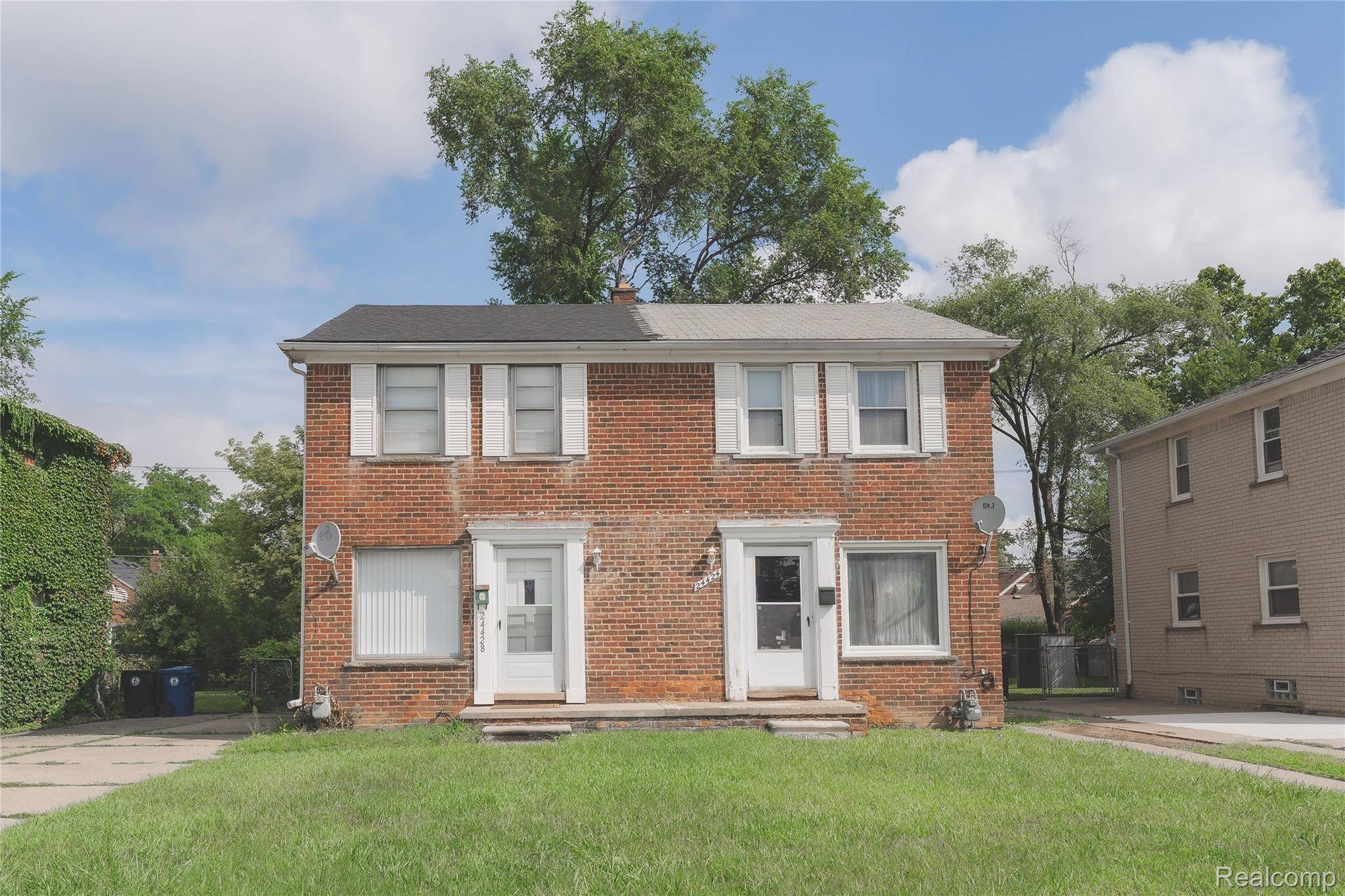 Redford, MI 48239,24428 W Chicago