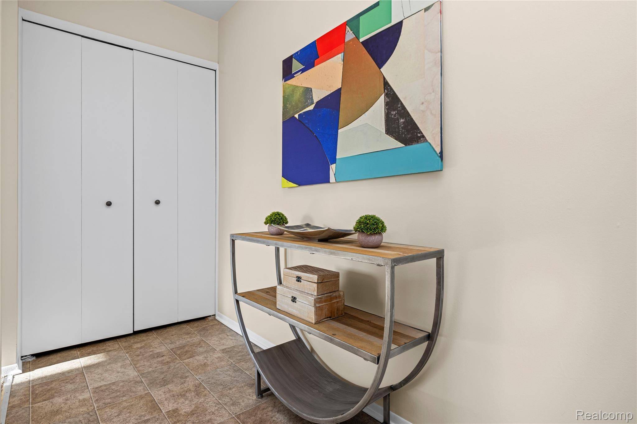 St. Clair Shores, MI 48082,22592 Masonic