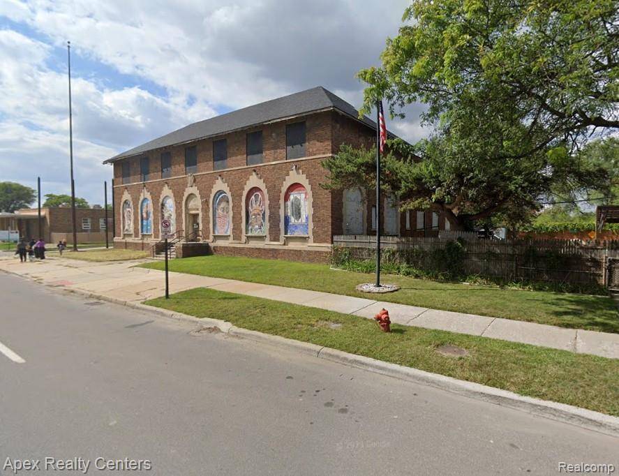 Detroit, MI 48210,5658 Braden ST