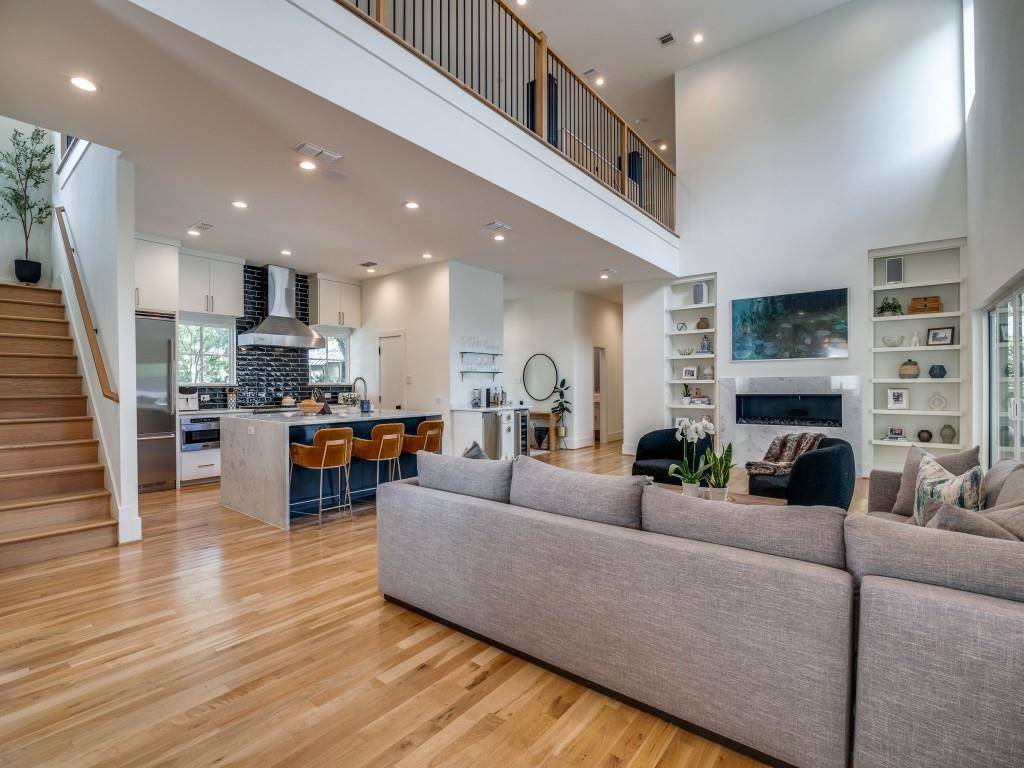 Dallas, TX 75230,6452 Lavendale Avenue