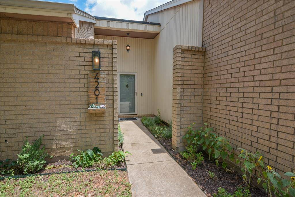 Grand Prairie, TX 75052,4201 Amherst Lane