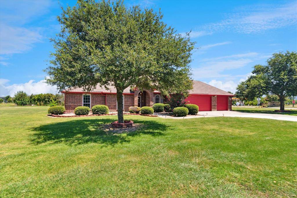 Lavon, TX 75166,824 Rolling Meadow Drive