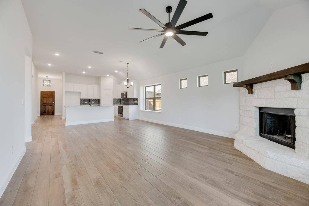 Pilot Point, TX 76258,583 Mb S Way