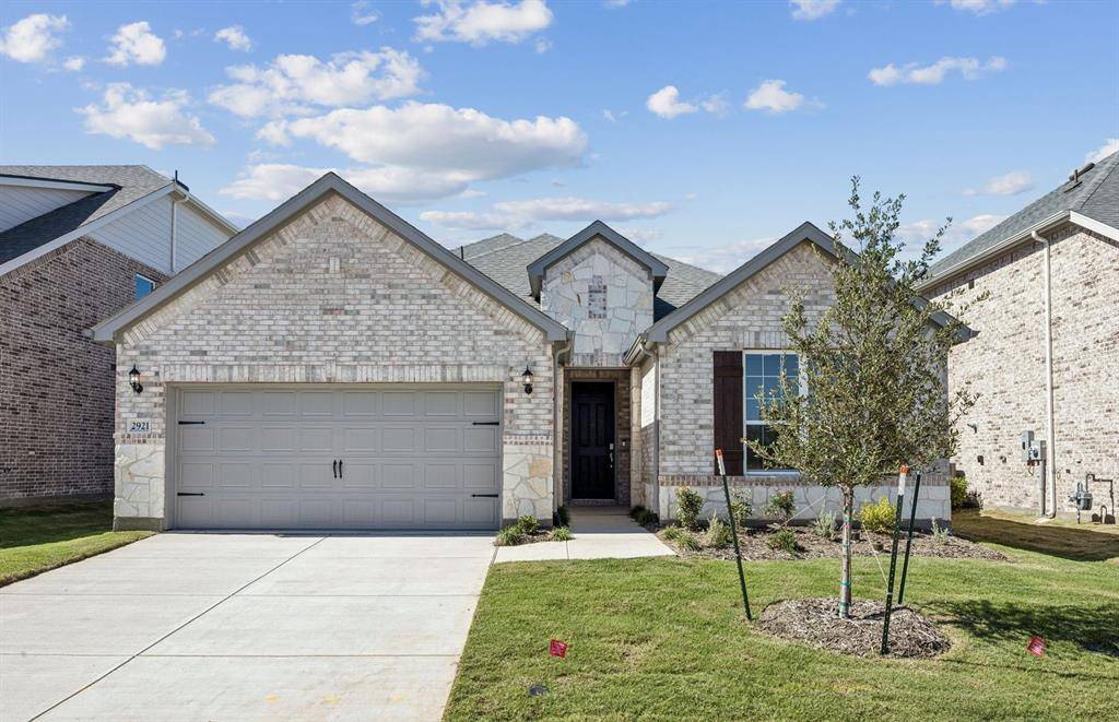 Celina, TX 75009,2921 Cliffside Drive