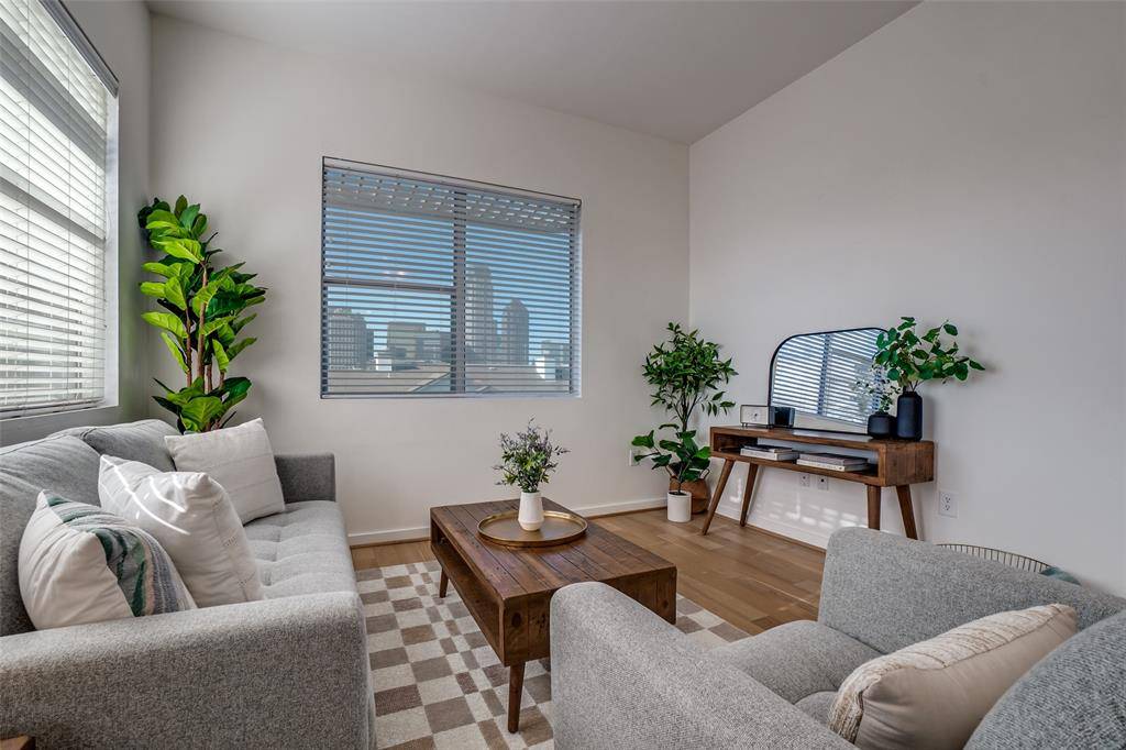 Dallas, TX 75204,3015 Bryan Street #3B