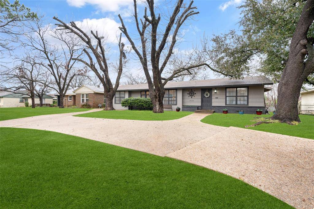 Fort Worth, TX 76109,3644 W Seminary Drive