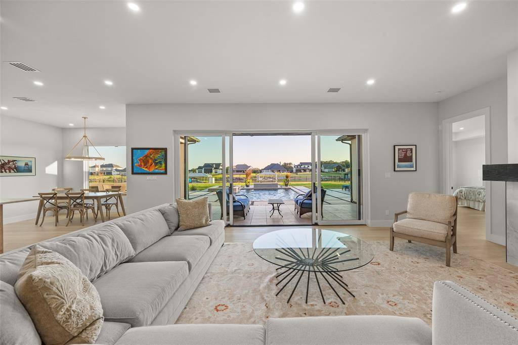 Pelican Bay, TX 76020,1532 Laguna Bay N