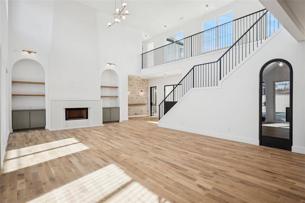 Dallas, TX 75229,3341 Dothan Lane