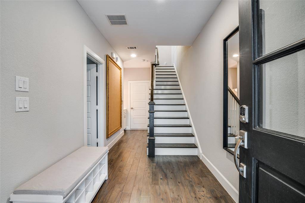 Dallas, TX 75219,4275 Boyer Place