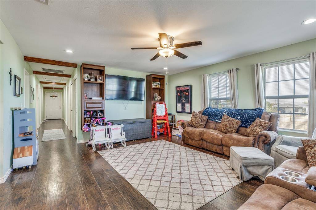 Boyd, TX 76023,113 Mccrae Lane