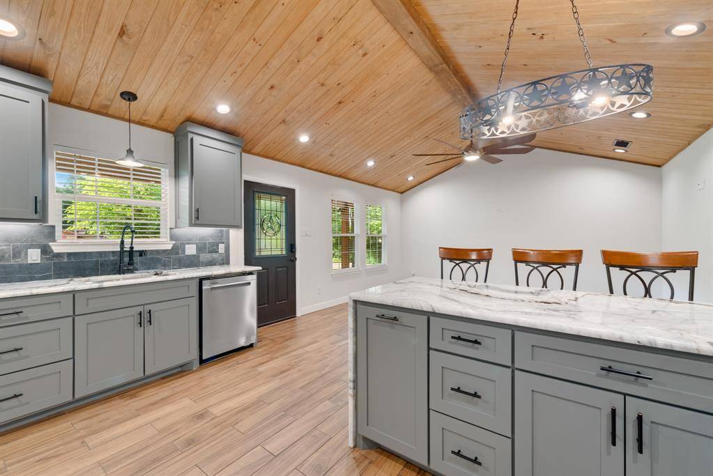 Gun Barrel City, TX 75156,110 Wildwood Crossover