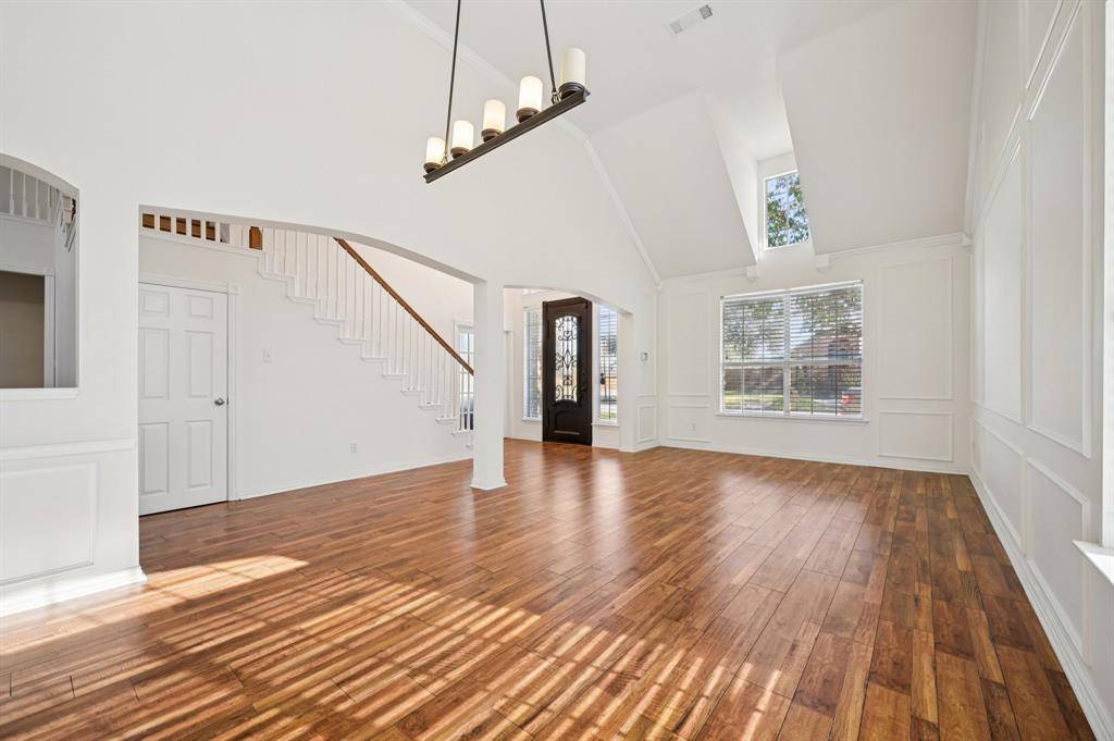 Carrollton, TX 75010,3873 Gillespie Drive