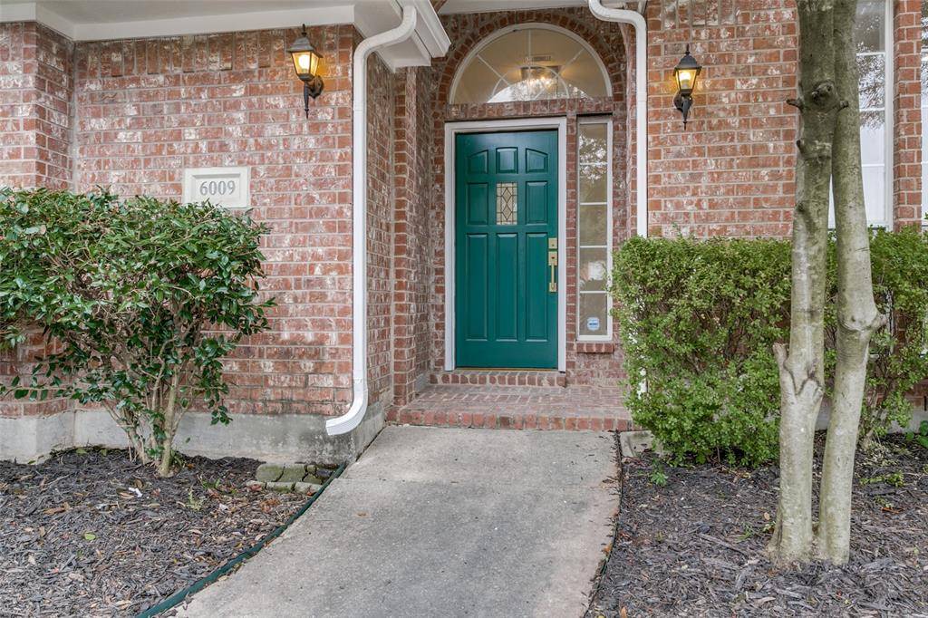 Mckinney, TX 75072,6009 Autumn Way