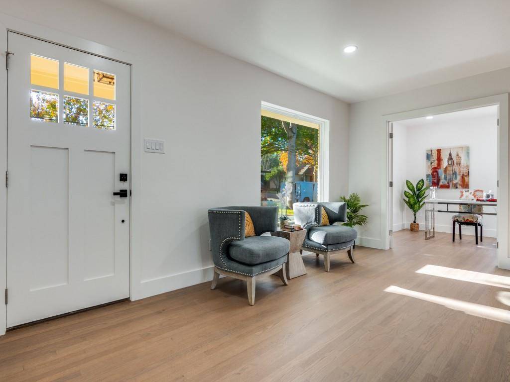 Dallas, TX 75214,6611 Blessing Drive