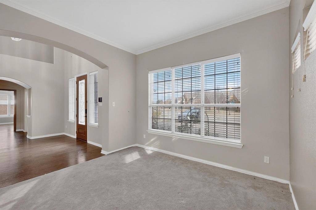 Grand Prairie, TX 75052,2260 Bald Eagle Way