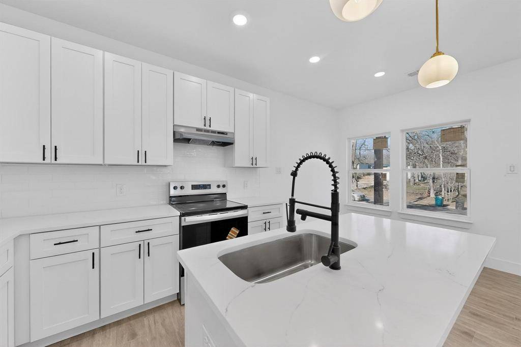 Denison, TX 75021,616 E Shepherd Street