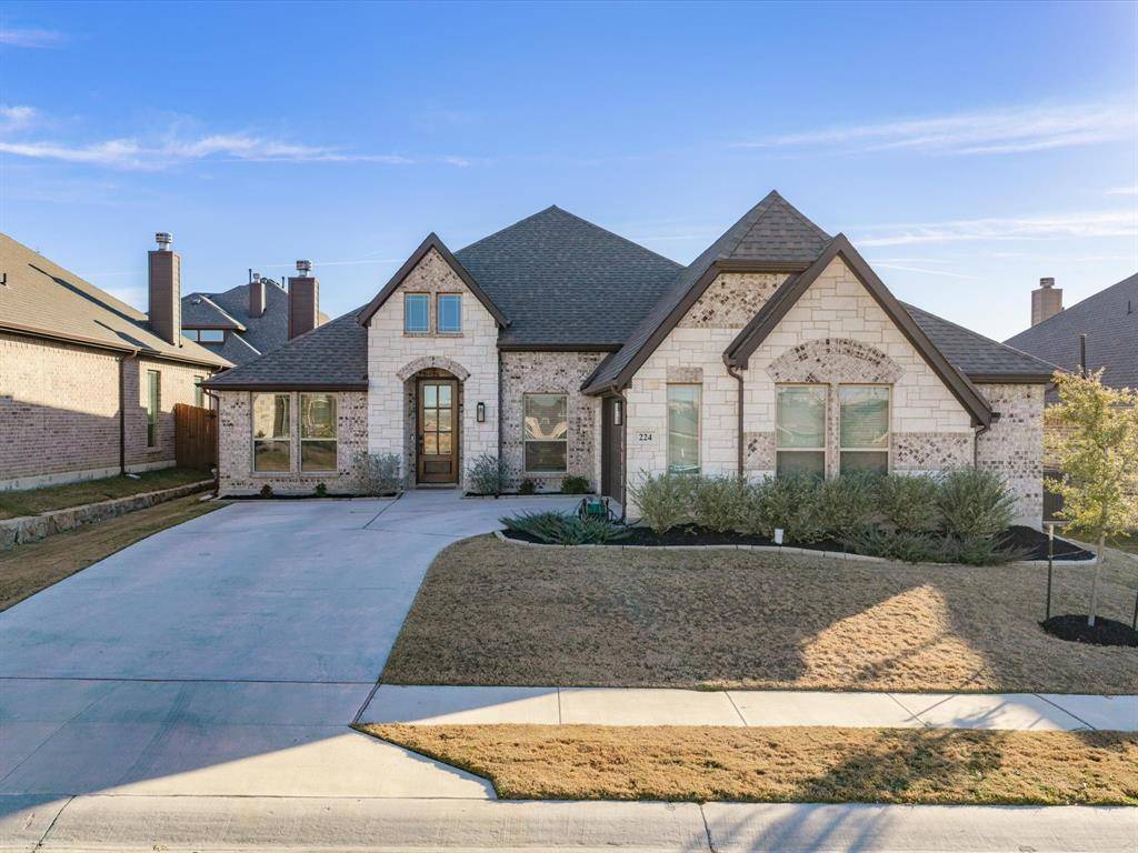 Alvarado, TX 76009,224 Comanche Trail