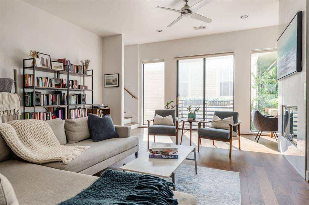 Dallas, TX 75219,3930 Bowser Avenue #11