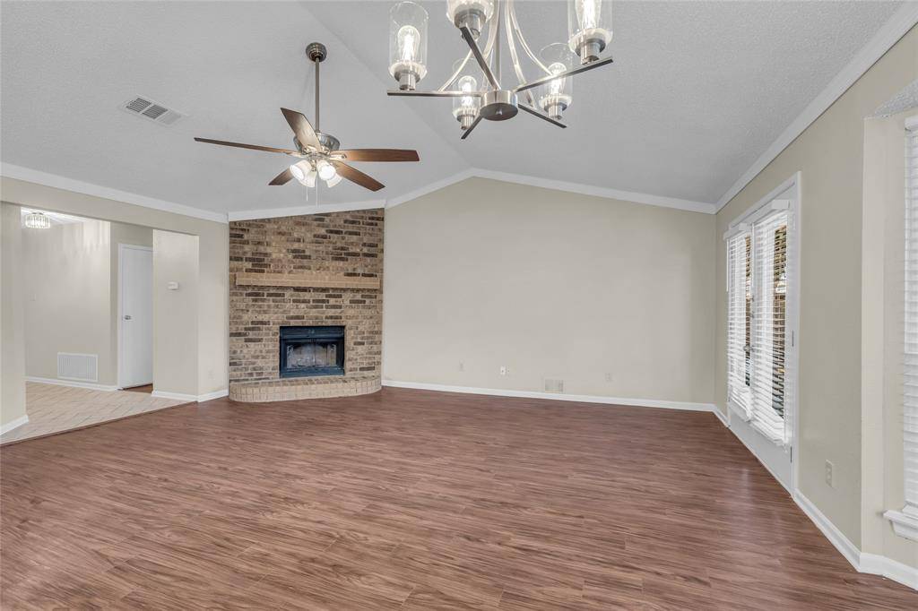 Grapevine, TX 76051,1829 Teton Drive