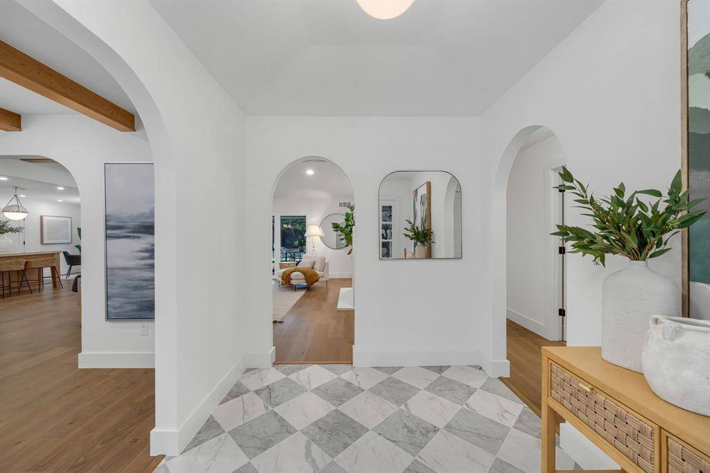 Dallas, TX 75244,4341 Boca Bay Drive