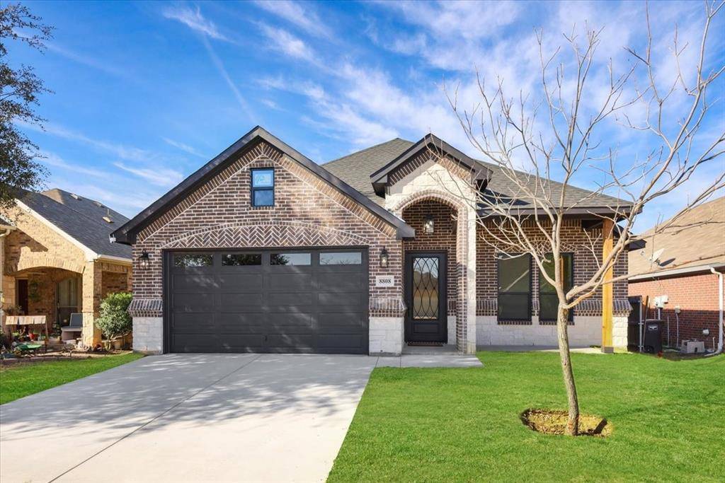 Fort Worth, TX 76134,8808 Flying Ranch Road