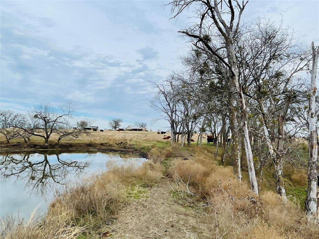 Dawson, TX 76639,21517 SW County Road 4040