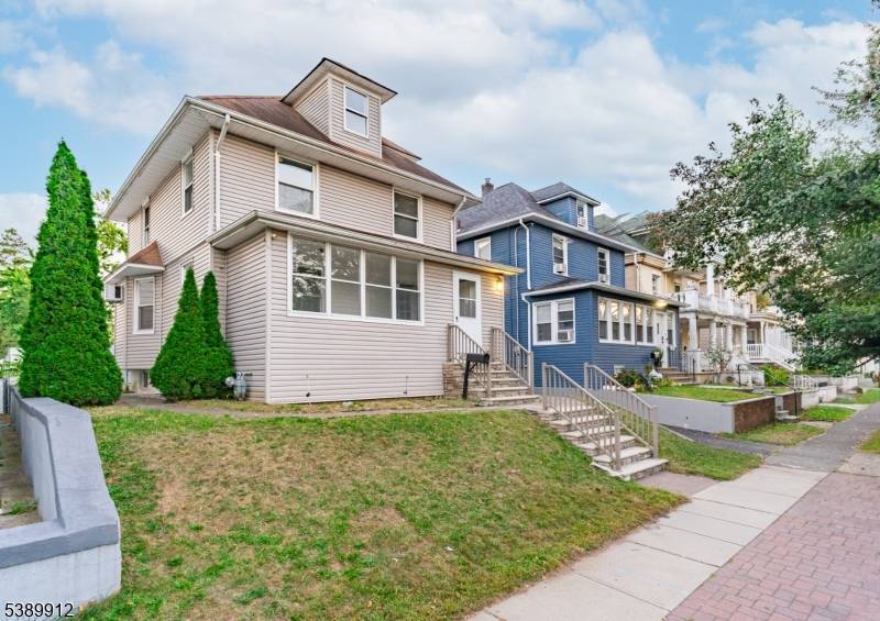 Clifton City, NJ 07011,157 Demott Ave