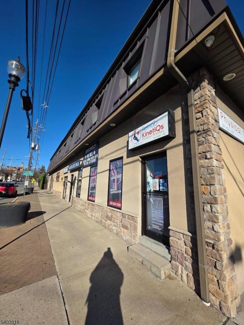 Carlstadt Boro, NJ 07072,301 Hoboken Road
