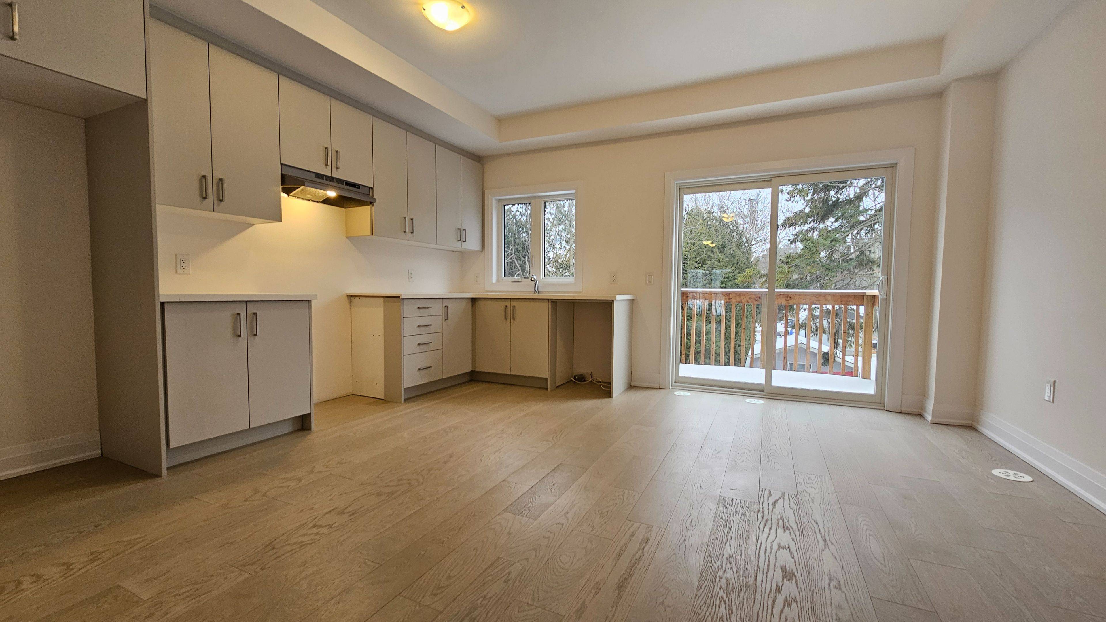 Clarington, ON L1B 1J2,75 Marret LN