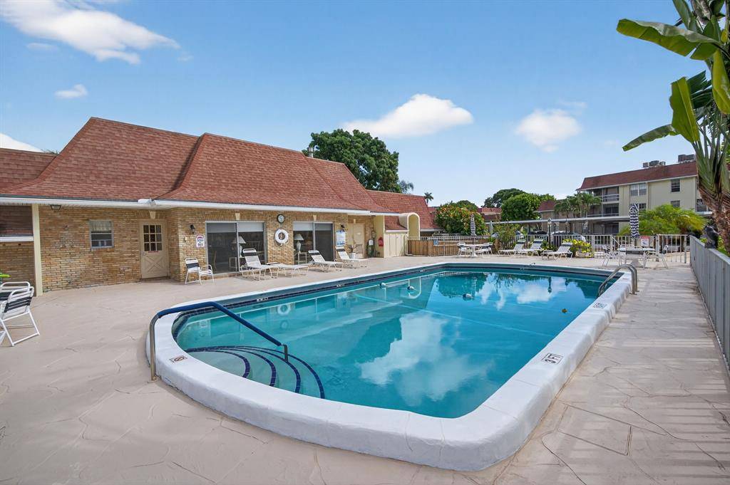 Palm Beach Gardens, FL 33418,5580 Tamberlane Circle #133