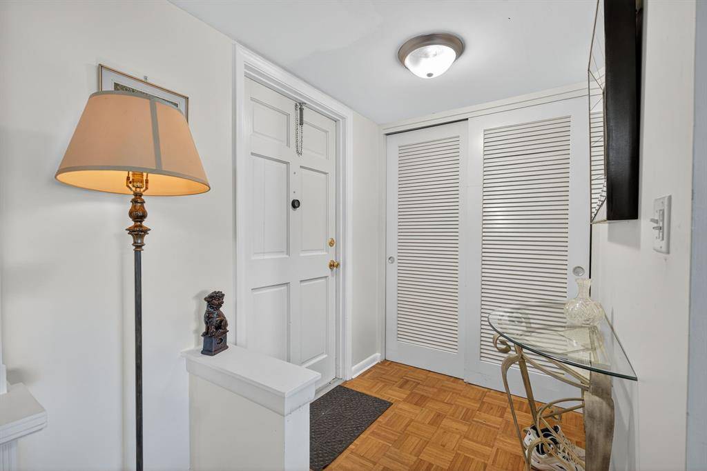 Palm Beach Gardens, FL 33418,5580 Tamberlane Circle #133