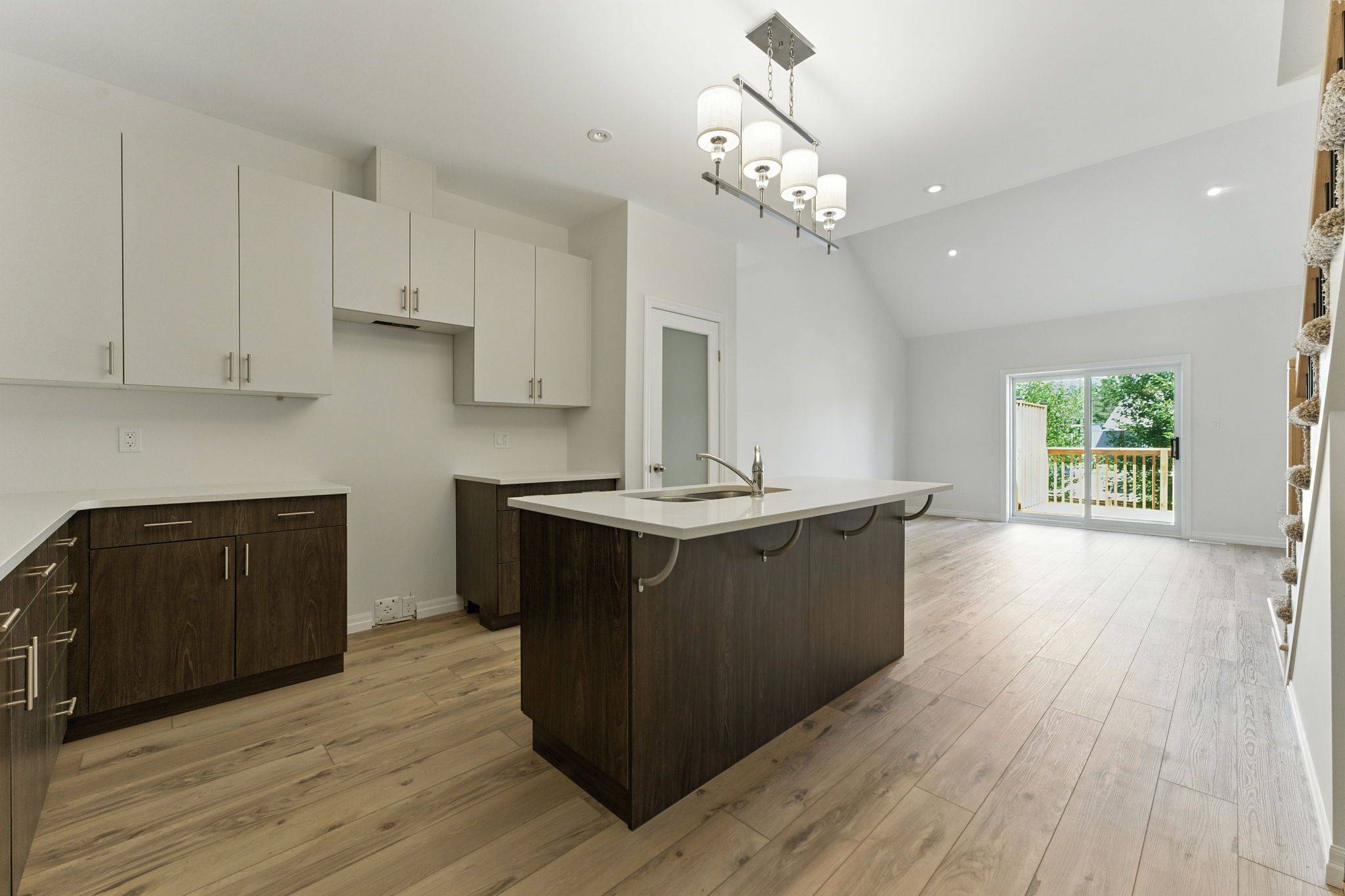 Norfolk, ON N3Y 0E3,18 Painted Skimmer PL