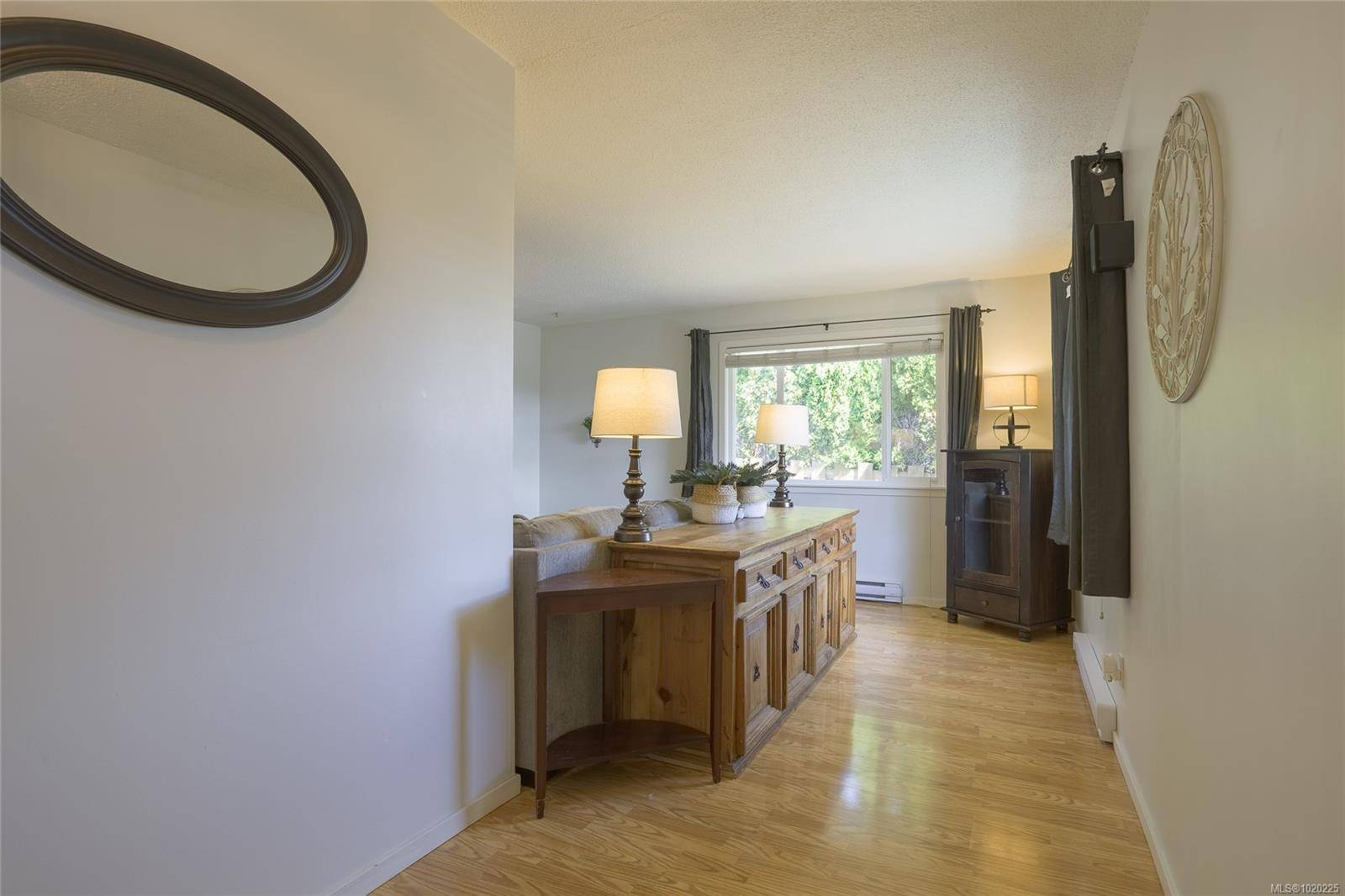 Duncan, BC V9L 4R1,6144 Edgehill Pl