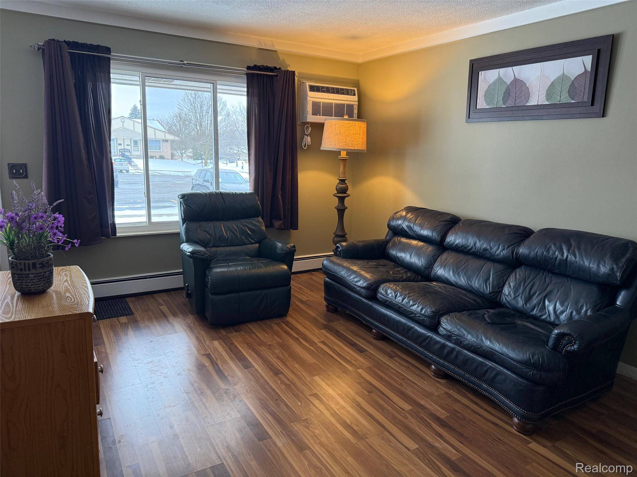 South Lyon, MI 48178,25348 Franklin Terrace