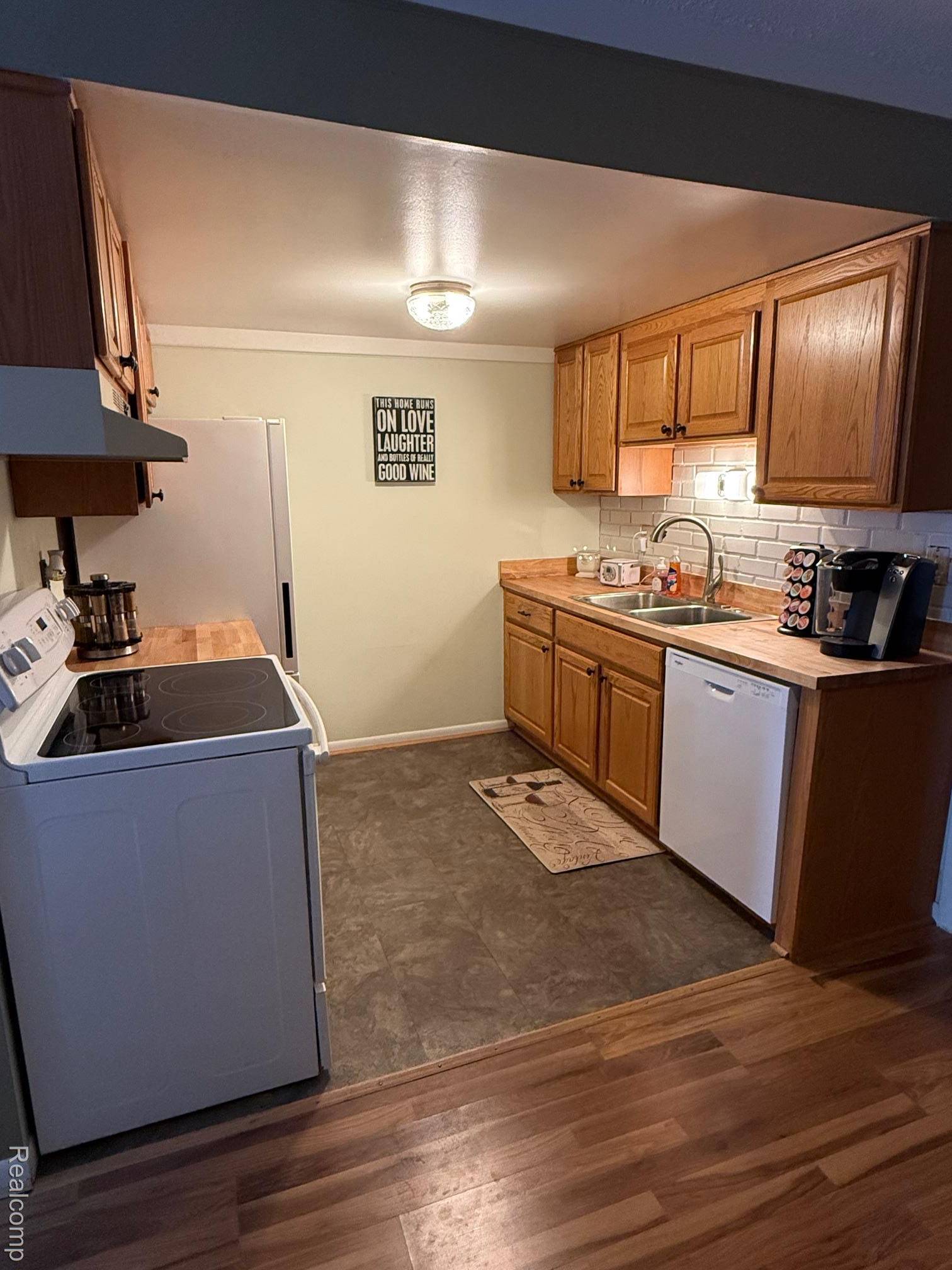 South Lyon, MI 48178,25348 Franklin Terrace