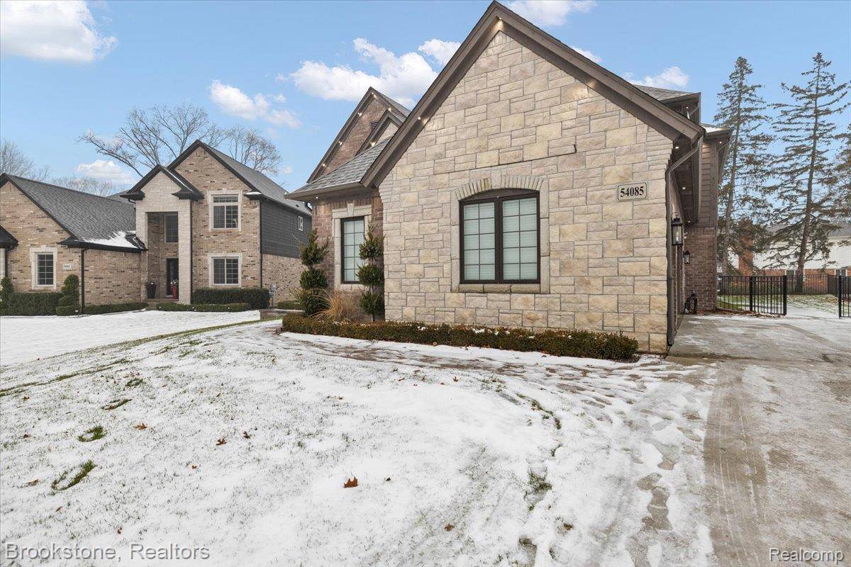 Shelby Twp, MI 48316,54085 Deadwood LN