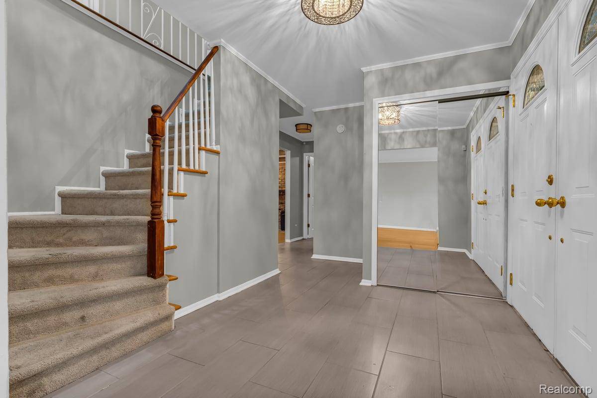 Southfield, MI 48076,17471 Evans ST