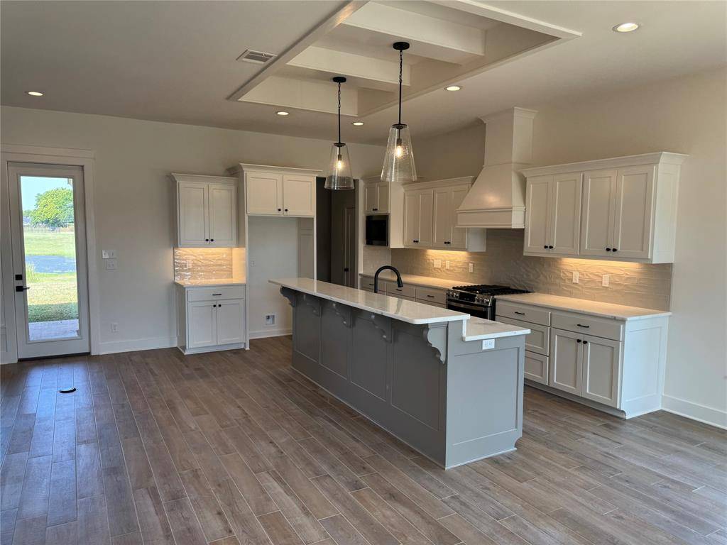 Benton, LA 71006,319 Newport Lane