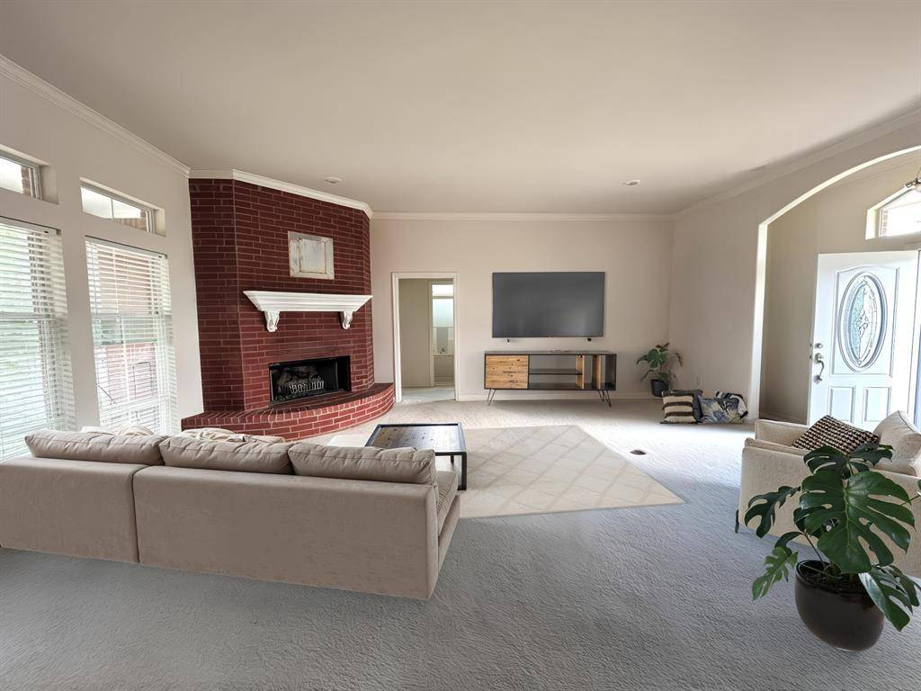 Athens, TX 75751,906 Van Winkle Circle