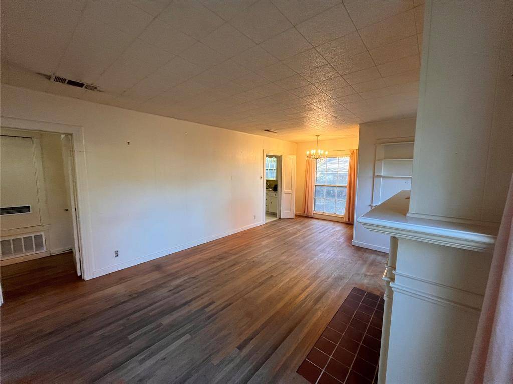 Denton, TX 76201,2271 Scripture Street