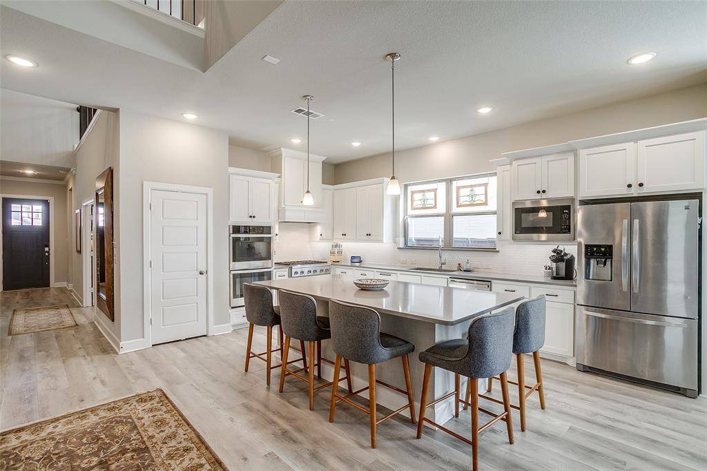 Fort Worth, TX 76008,2220 Longspur