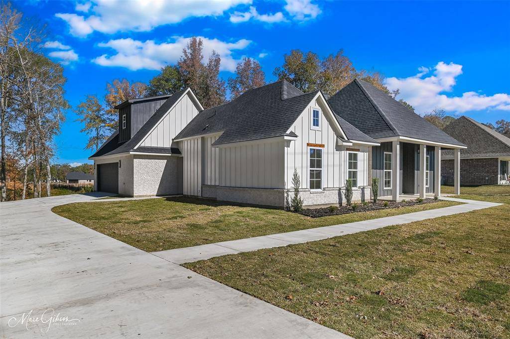 Stonewall, LA 71078,674 Rambin Road