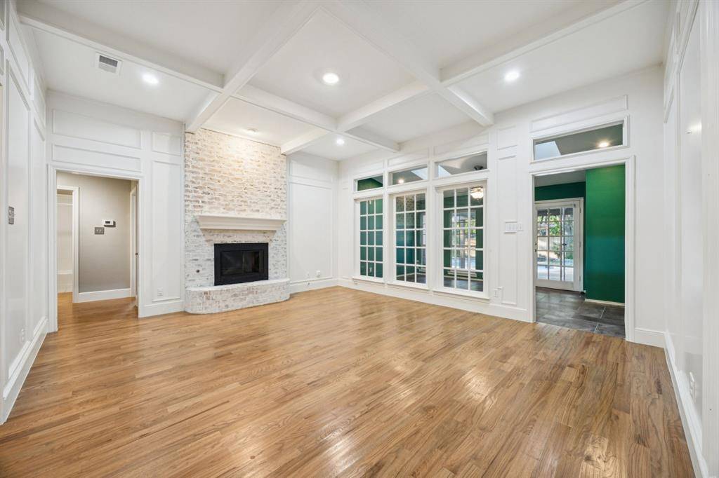 Grapevine, TX 76051,2954 Trail Lake Drive