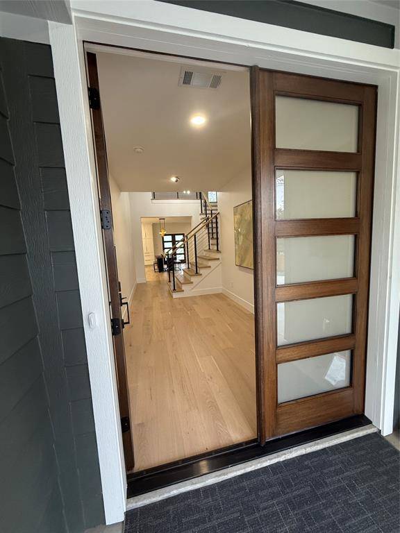 Dallas, TX 75223,1018 Grandview Avenue