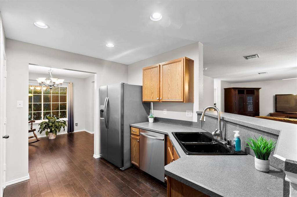 Mckinney, TX 75071,2324 Emerald Lane