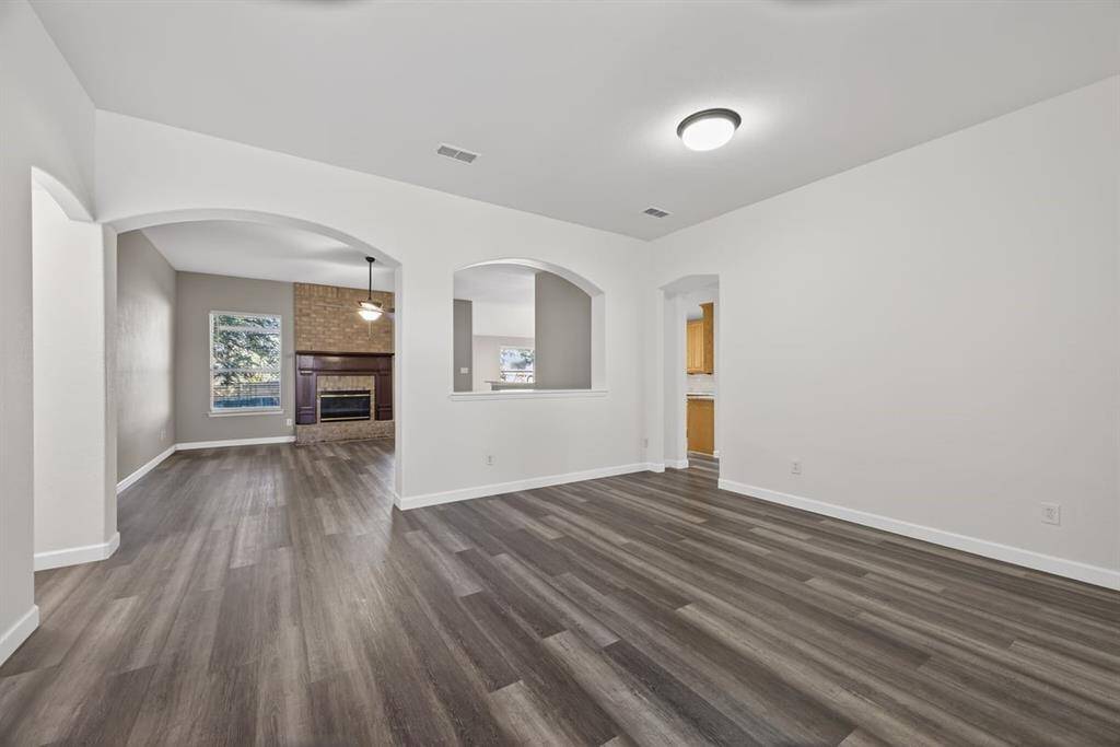 Haltom City, TX 76137,3921 Larkspur Drive