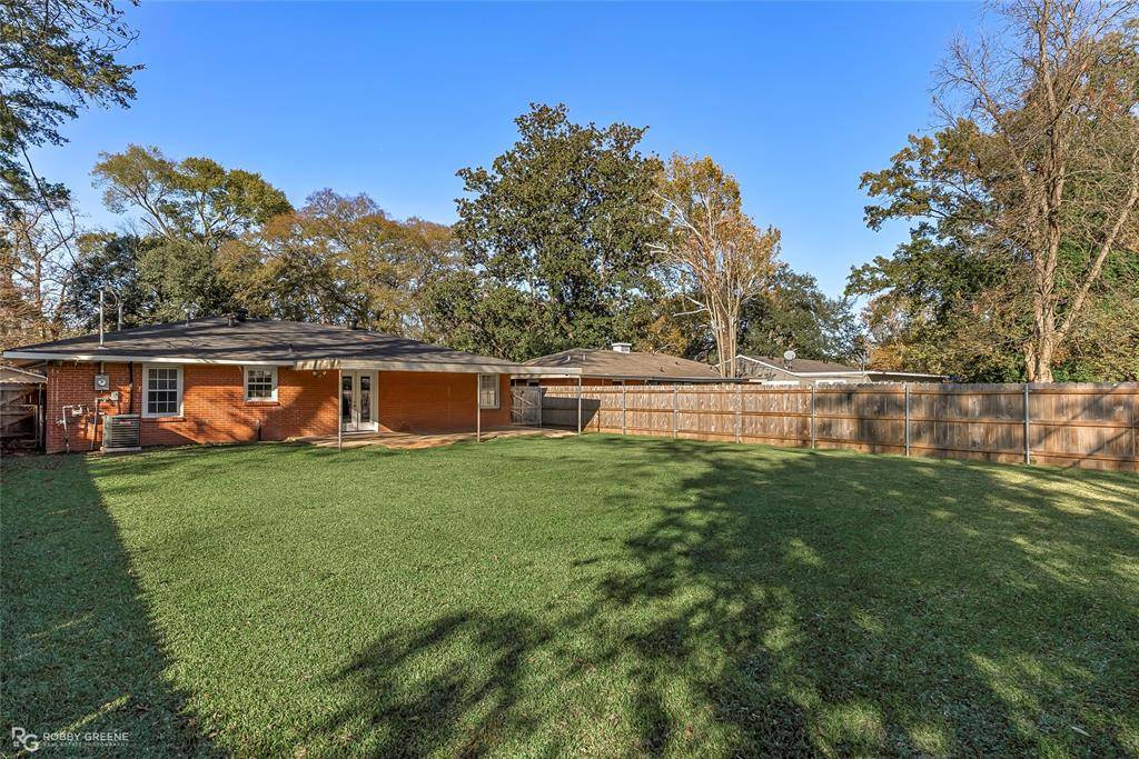 Shreveport, LA 71104,815 E Washington Street