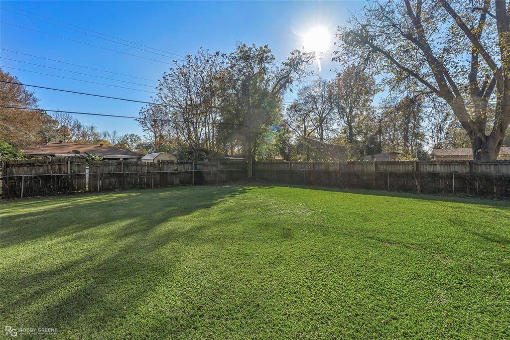 Shreveport, LA 71104,815 E Washington Street